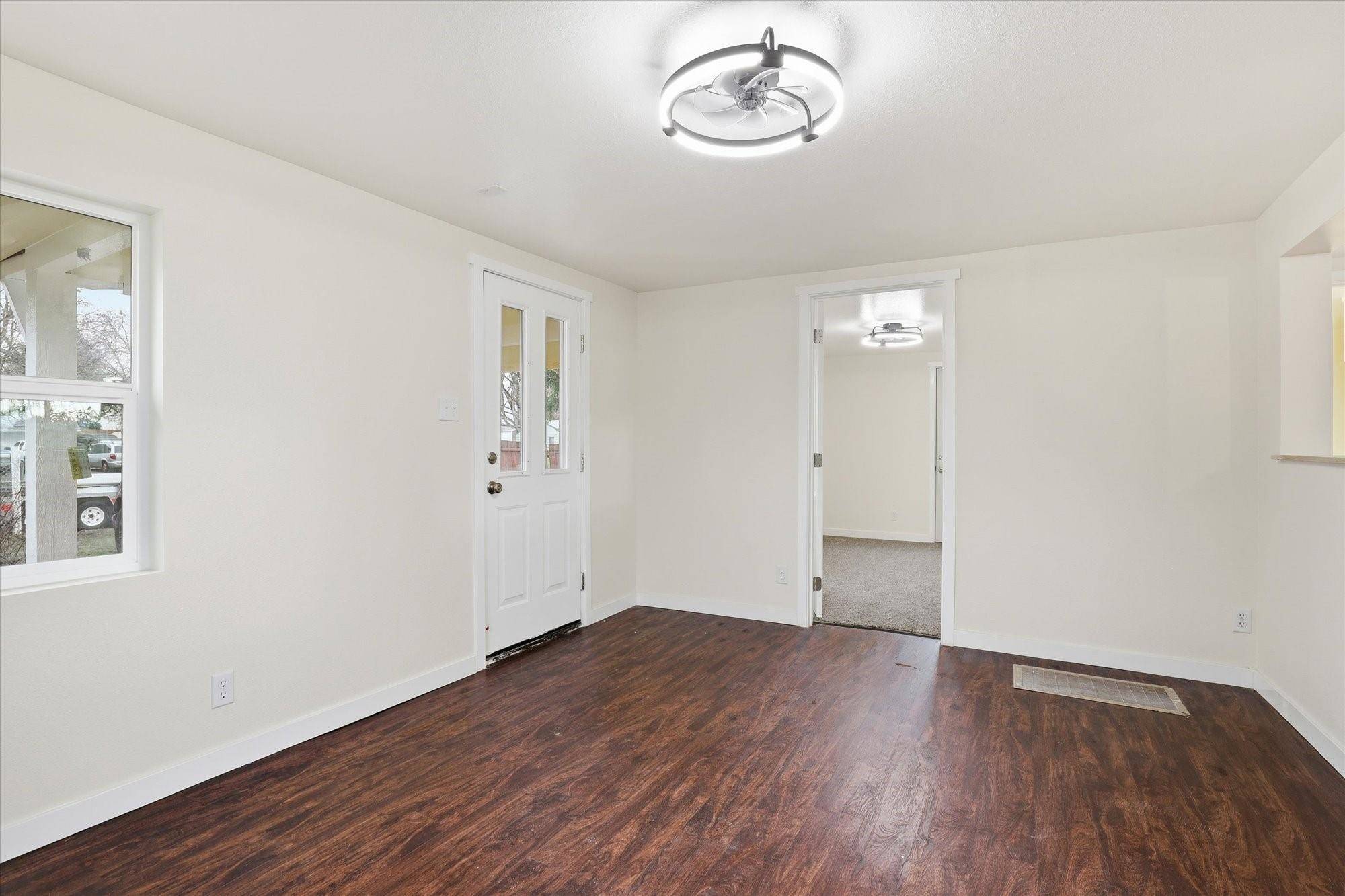14902 E Valleyway Ave, Spokane Valley, WA 99216