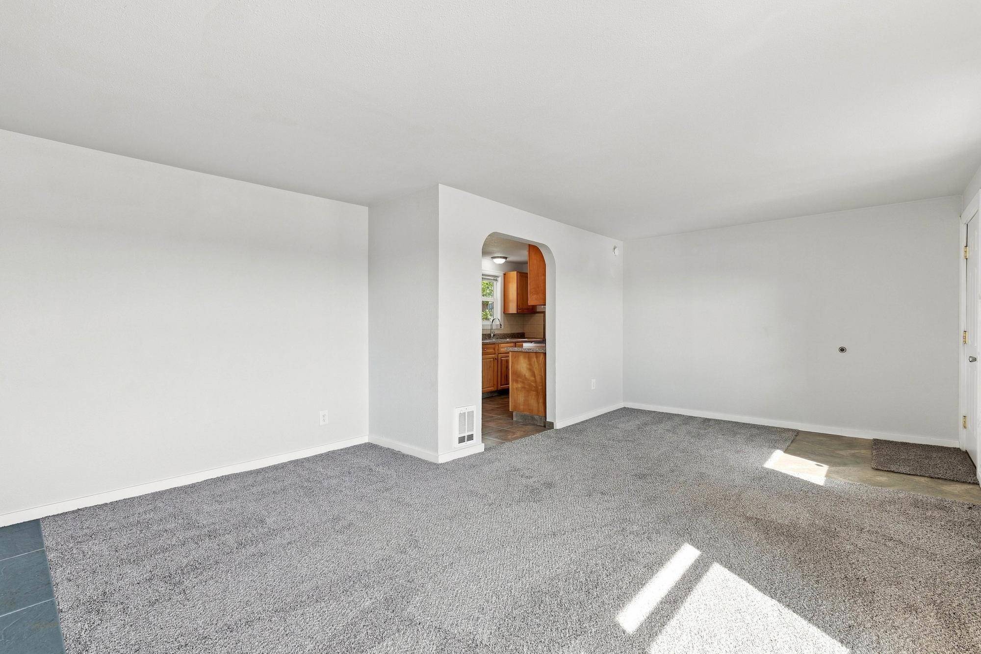 105 N PERRINE Rd, Spokane Valley, WA 99206