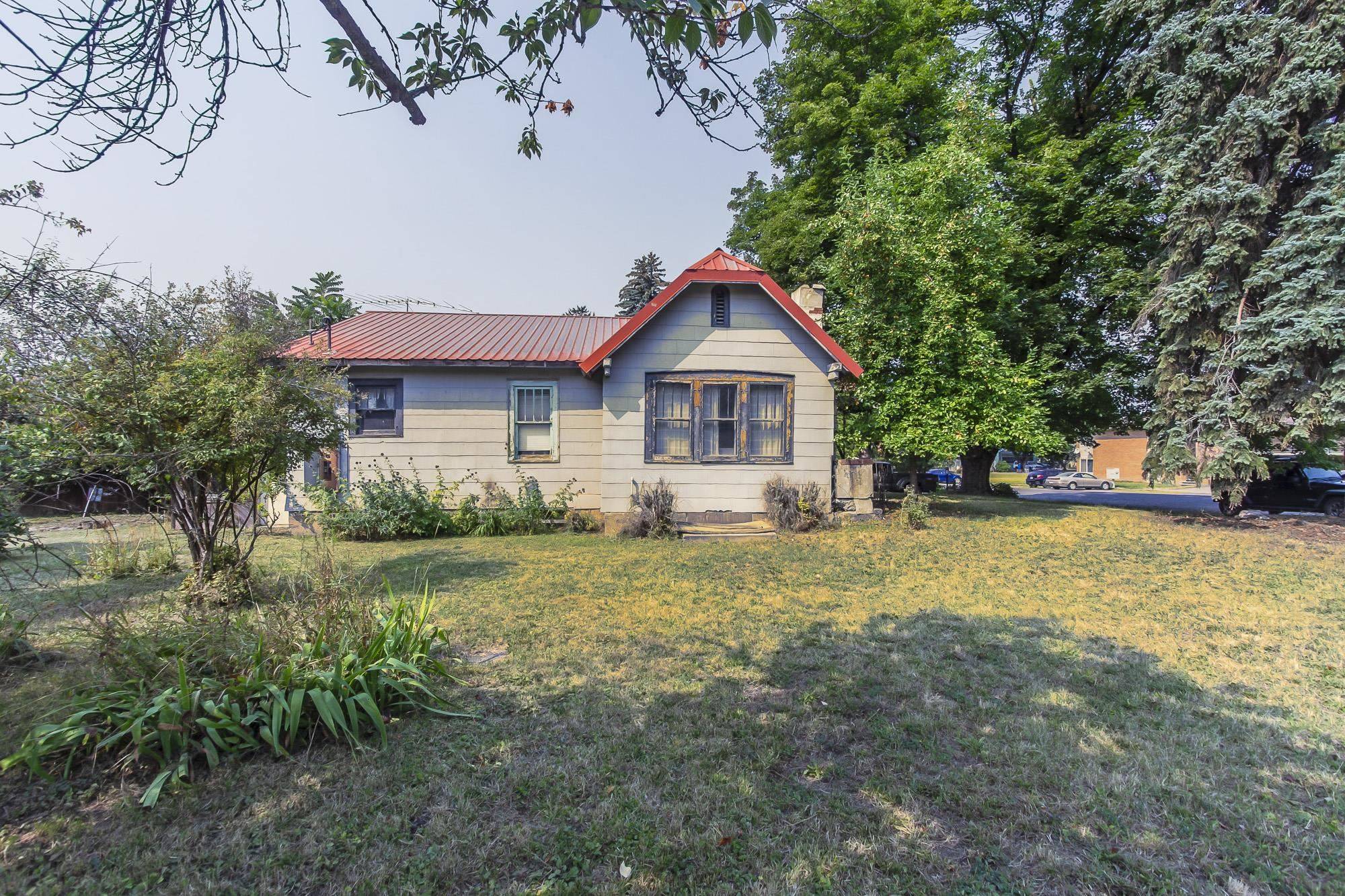 558 E 1st Ave, Colville, WA 99114