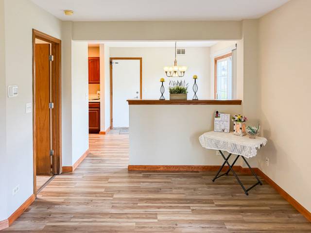 39321 N Melbourne CT, Beach Park, IL 60083