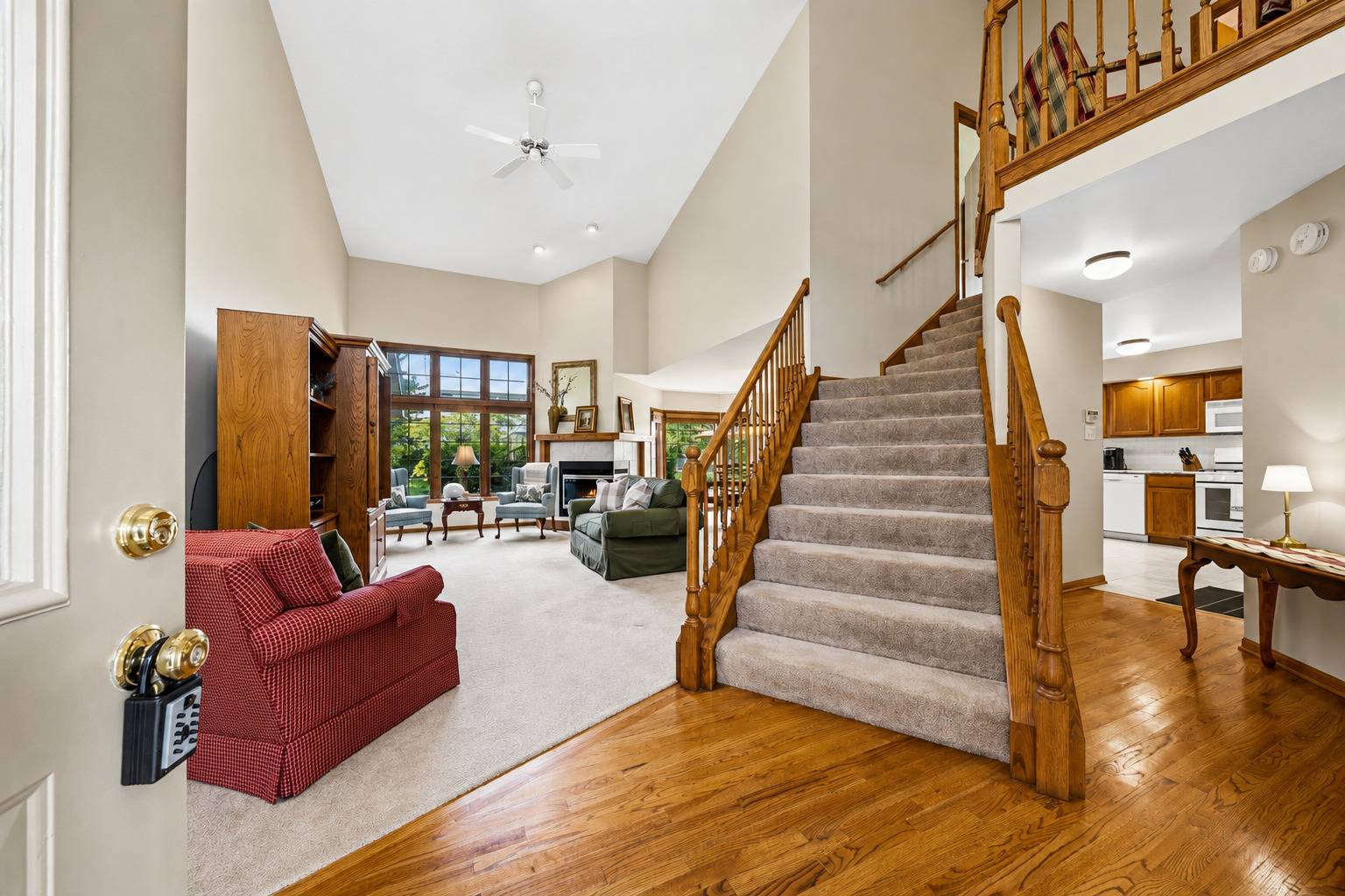 20165 Crystal Lake WAY, Frankfort, IL 60423