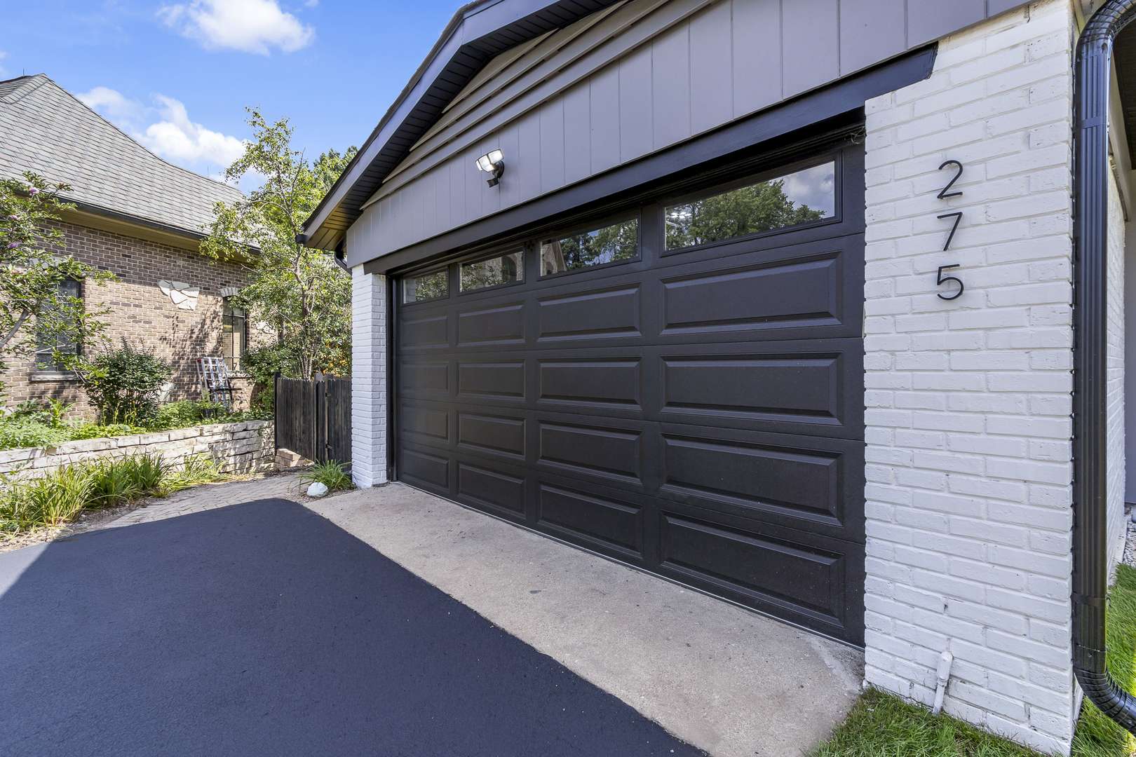 275 Goodridge TER, Roselle, IL 60172