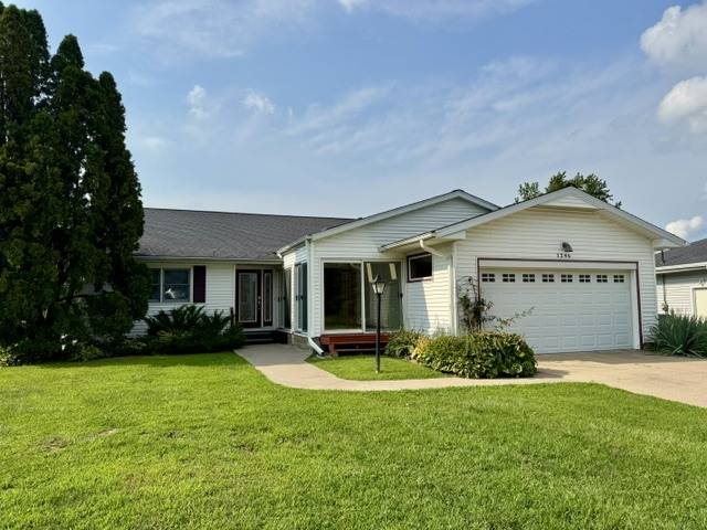 1246 8th AVE N, Clinton, IA 52732