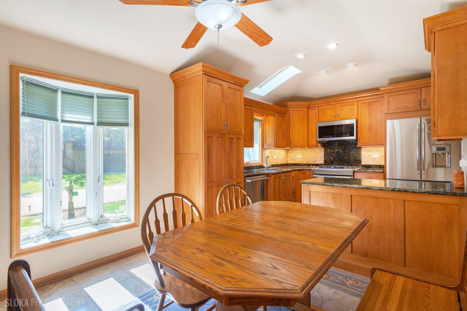 668 S Circle AVE, Port Barrington, IL 60010