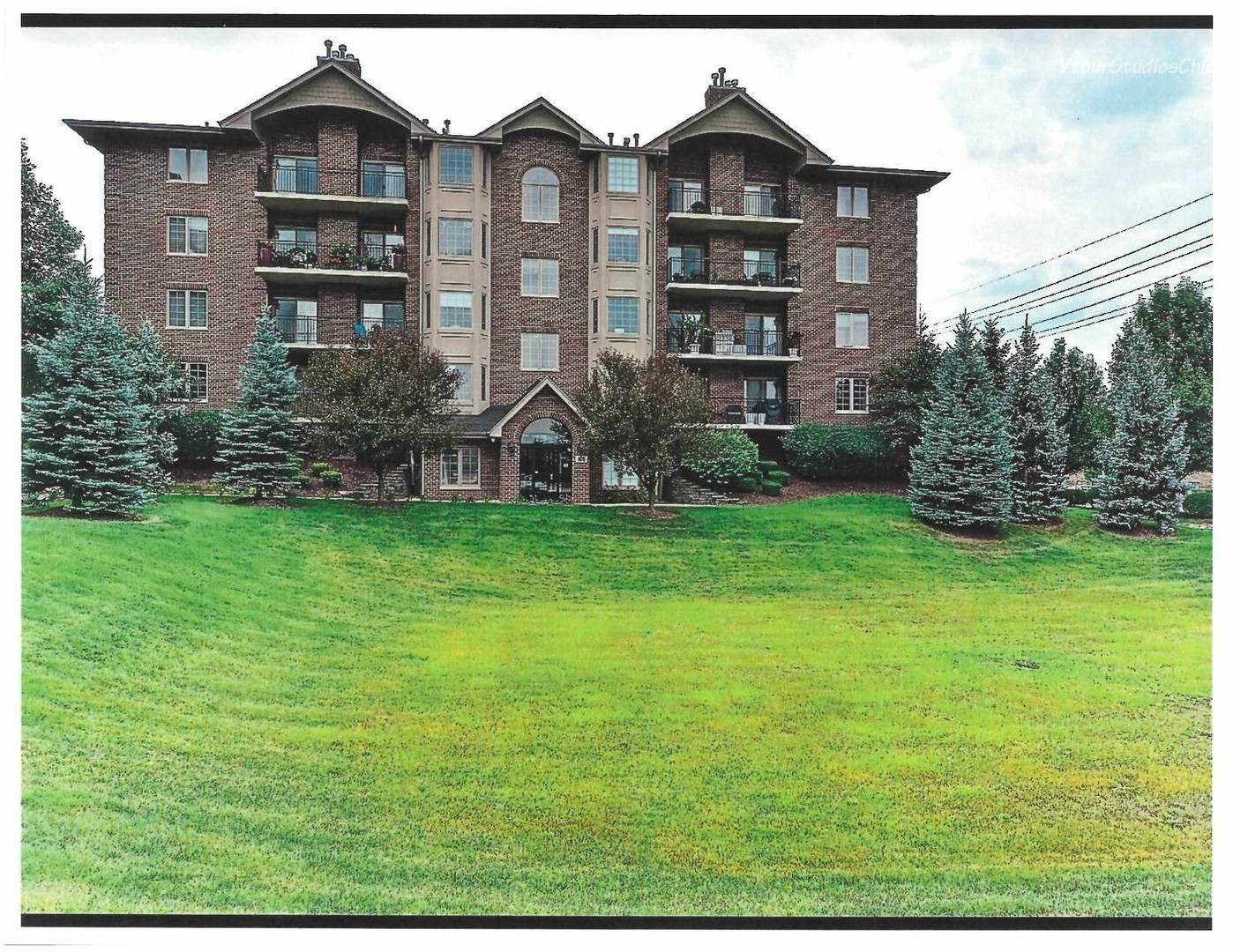 6675 S Cass AVE #2A, Westmont, IL 60559
