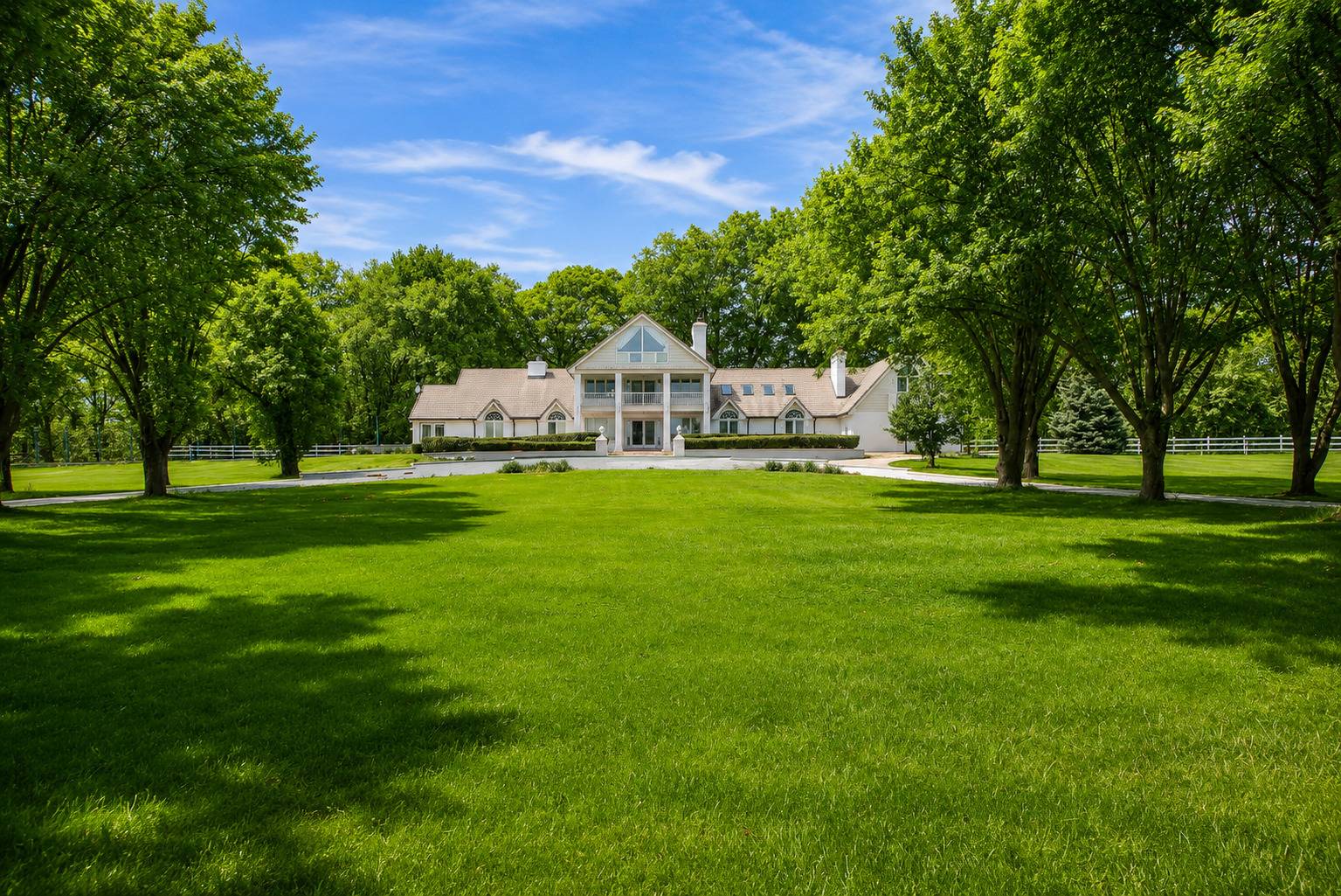 23W735 Hobson RD, Naperville, IL 60540