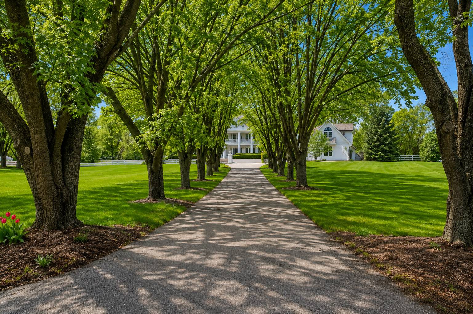 23W735 Hobson RD, Naperville, IL 60540