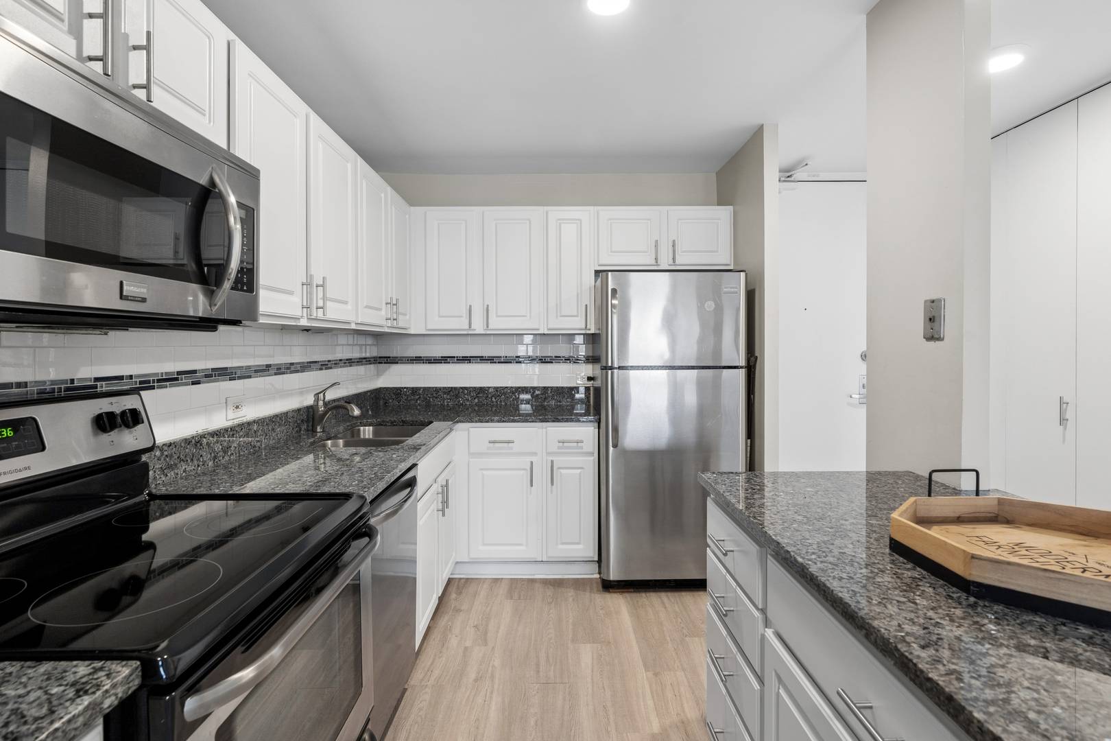 Address not disclosed, Chicago, IL 60614