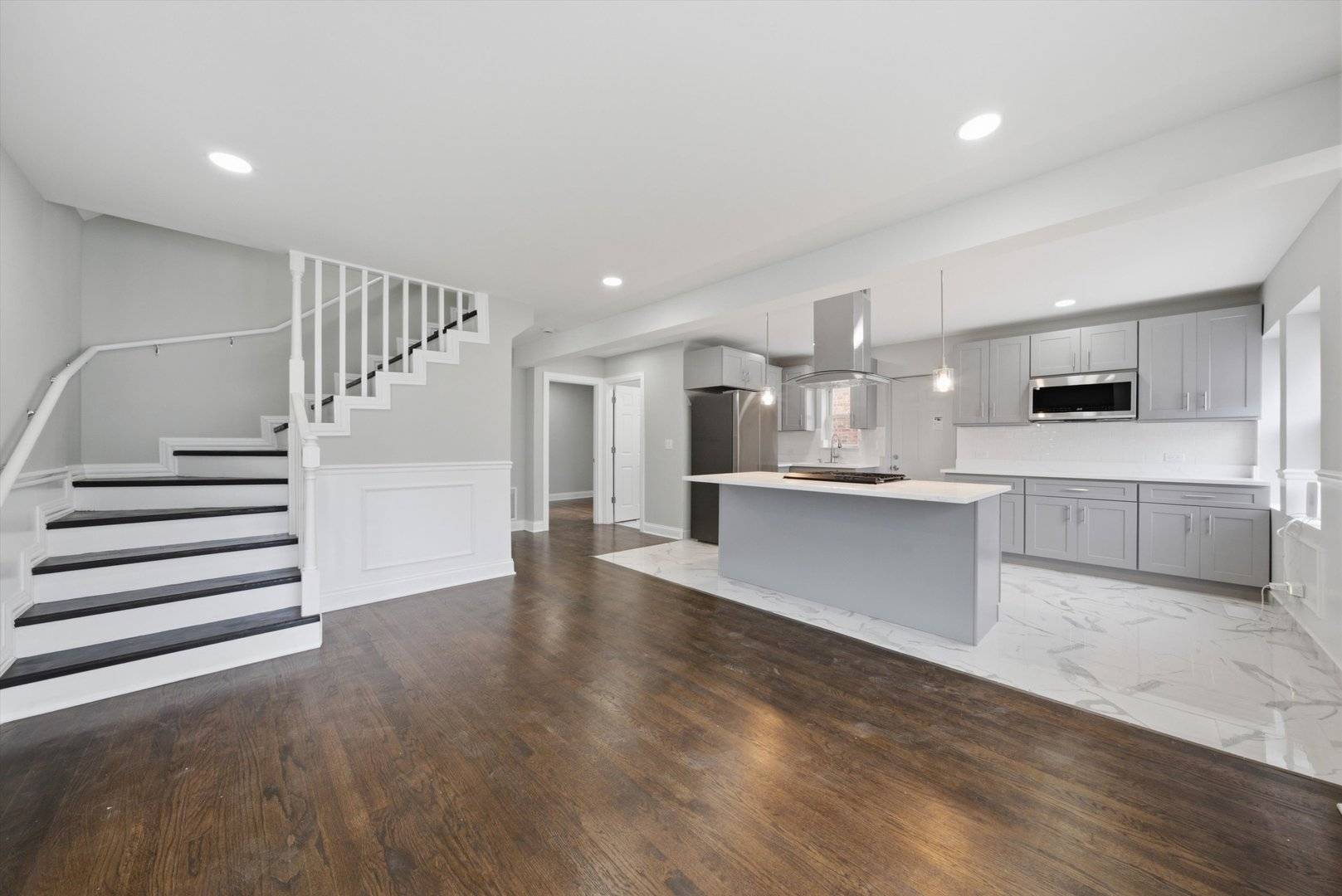 433 W 100TH ST, Chicago, IL 60628