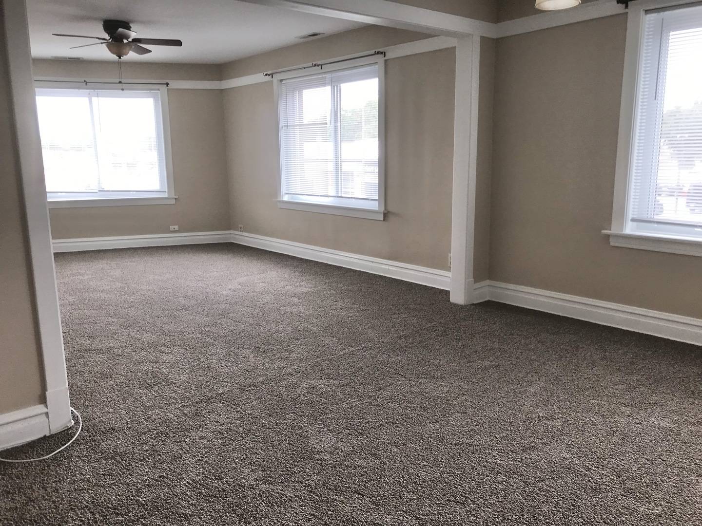 6248 Ogden AVE #2W, Berwyn, IL 60402