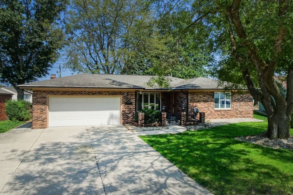 1420 Westview DR, Normal, IL 61761