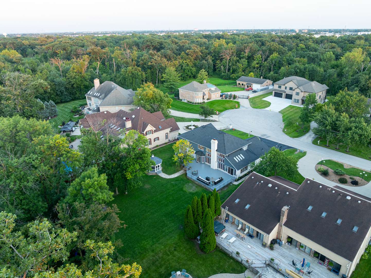 17W210 Massel CT, Bensenville, IL 60106