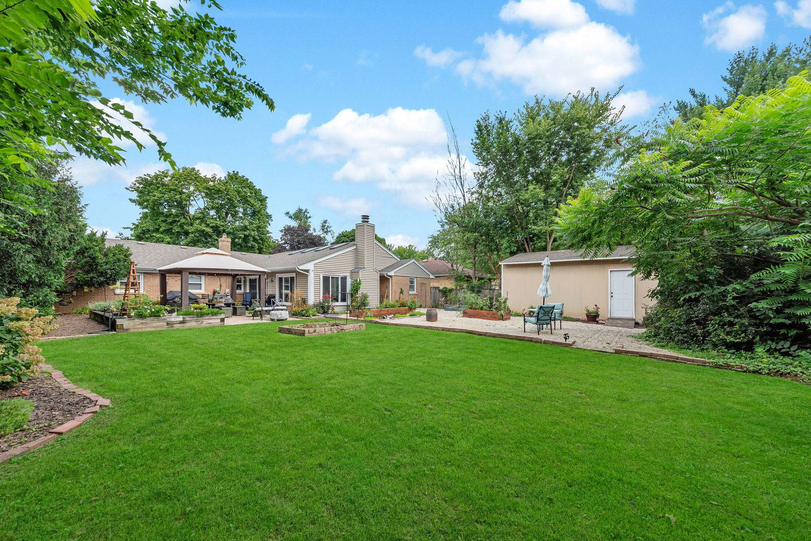 485 PORTER AVE, Crystal Lake, IL 60014