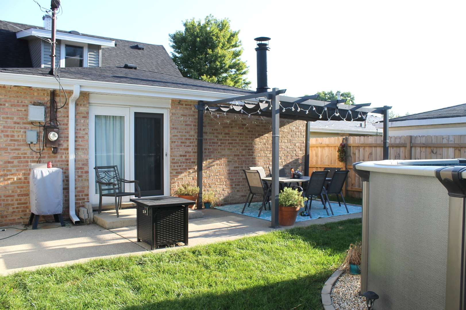 5237 Pleasant LN, Crestwood, IL 60418