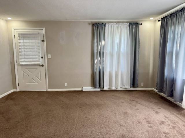 1117 Briarcliff LN, Clinton, IA 52732