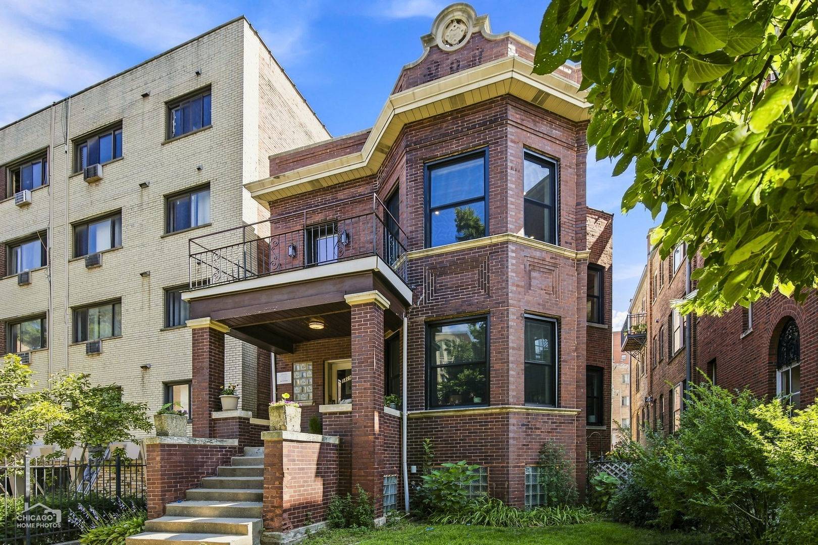 5829 N Kenmore AVE #2, Chicago, IL 60660