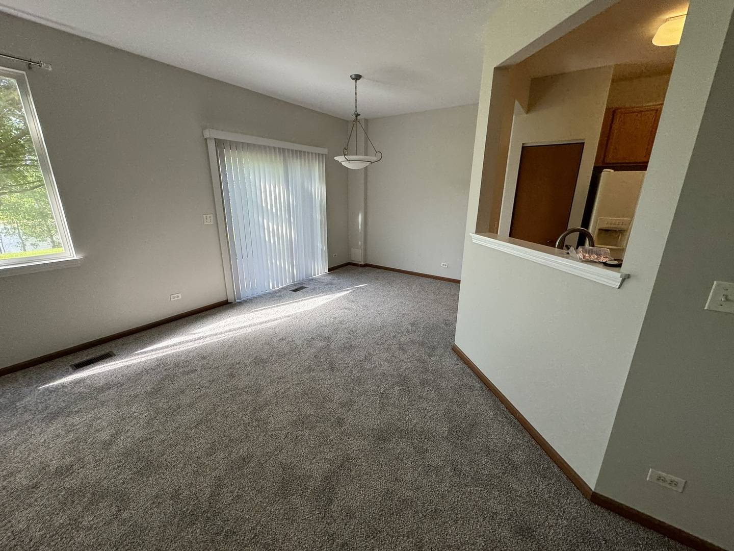 Address not disclosed, Round Lake, IL 60073