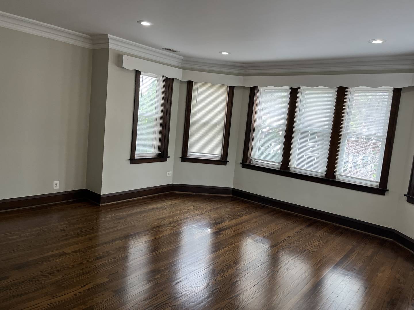 6615 S Sacramento AVE #2N, Chicago, IL 60629