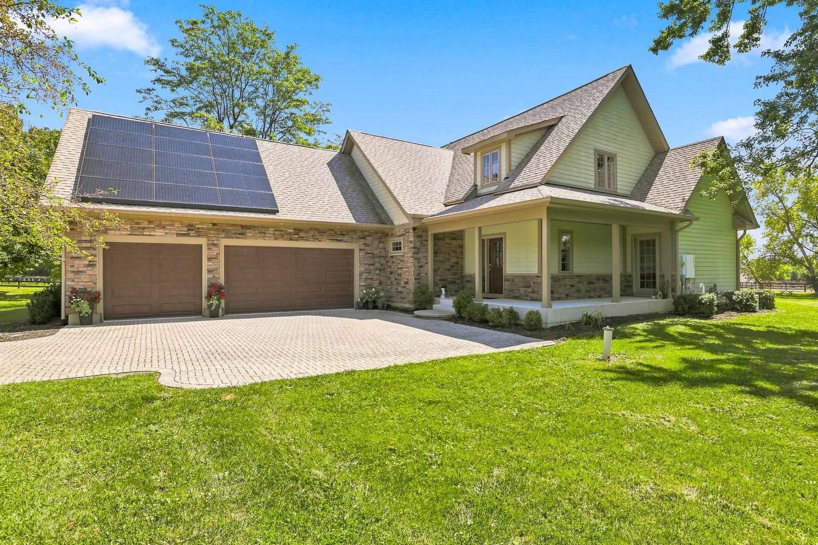 23737 W Milton RD, Wauconda, IL 60084