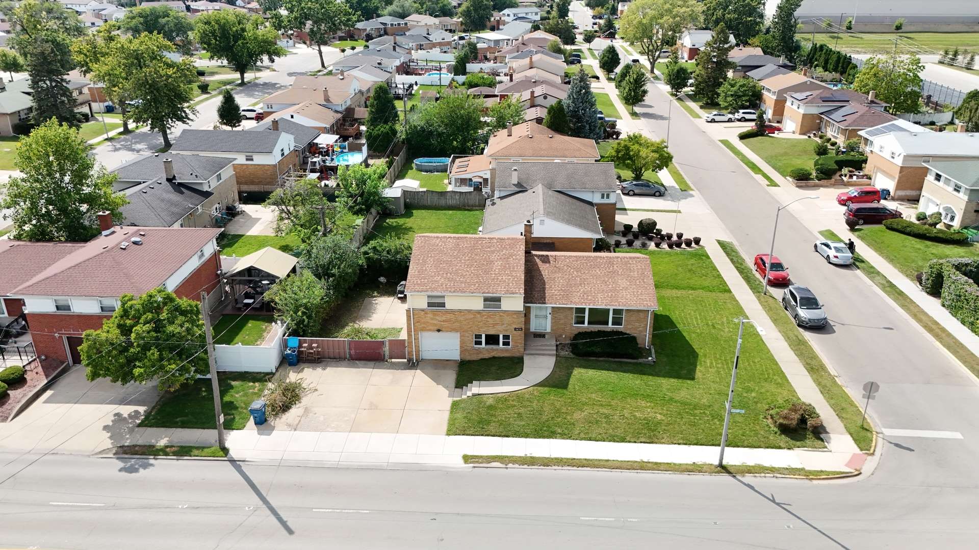 1670 N 5th AVE, Melrose Park, IL 60160