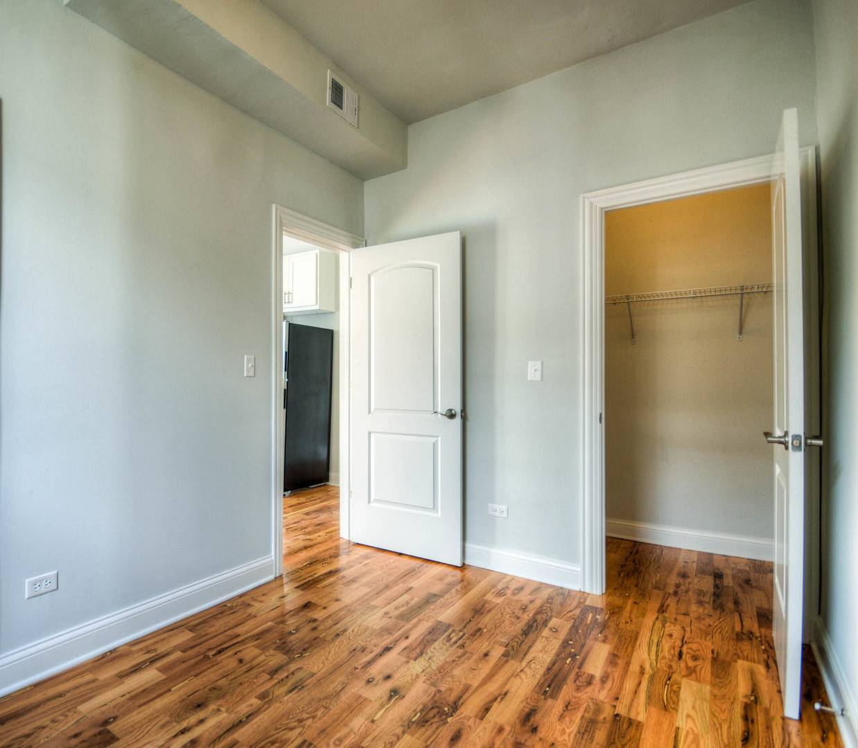 2111 N Western AVE #2F, Chicago, IL 60647