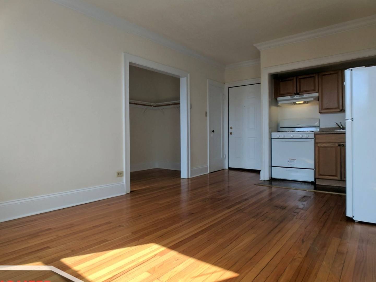 2737 N Spaulding AVE #221, Chicago, IL 60647