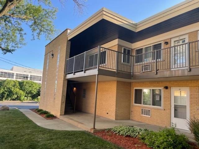 1019 Peterson AVE #B6, Park Ridge, IL 60068