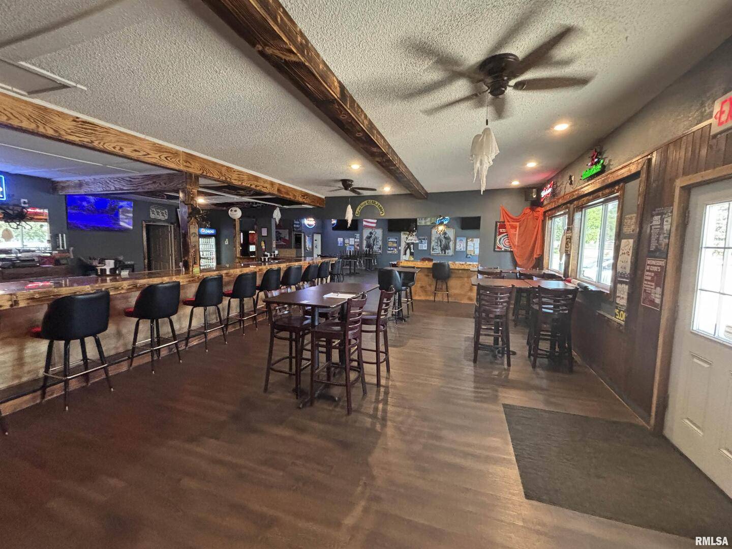 312 S WASHINGTON BLVD, Camanche, IA 52730