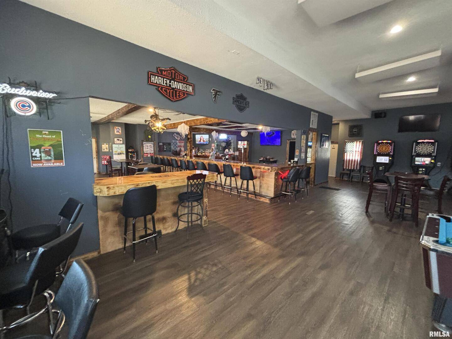 312 S WASHINGTON BLVD, Camanche, IA 52730