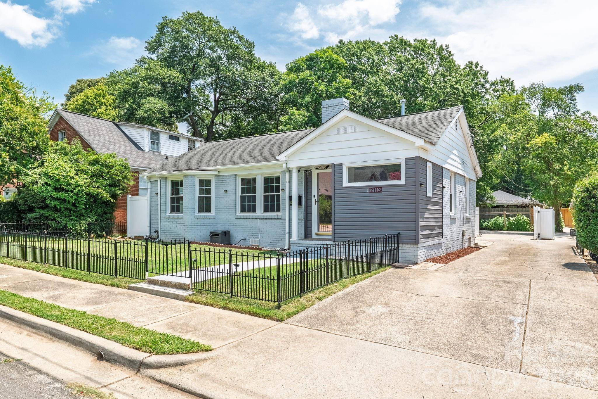 2113 Scott AVE, Charlotte, NC 28203
