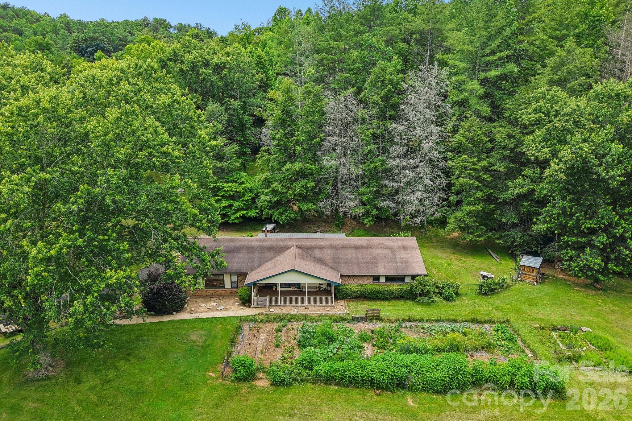 164 Pegg RD, Marshall, NC 28753