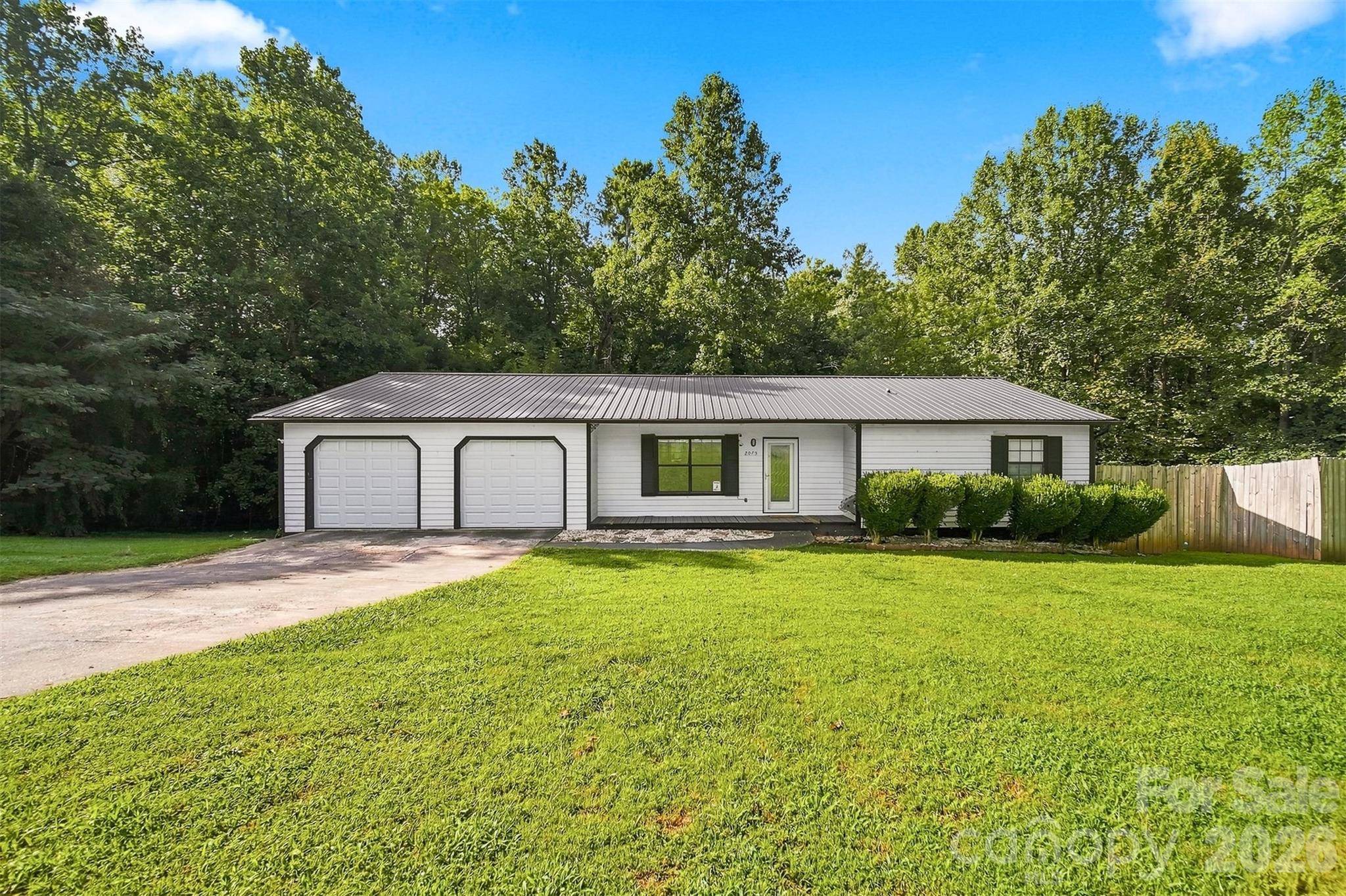 2075 South Fork DR, Morganton, NC 28655