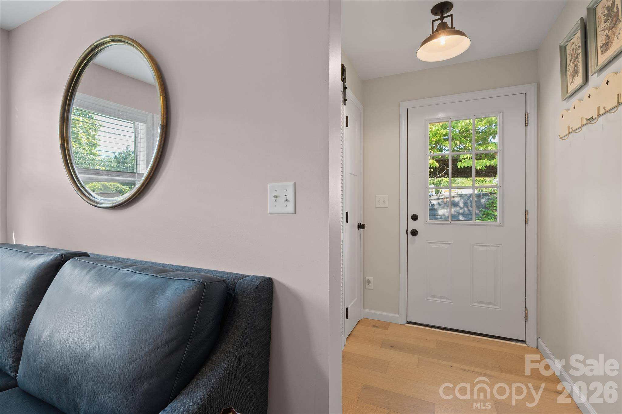 1042 Old US 70 Hwy HWY, Black Mountain, NC 28711