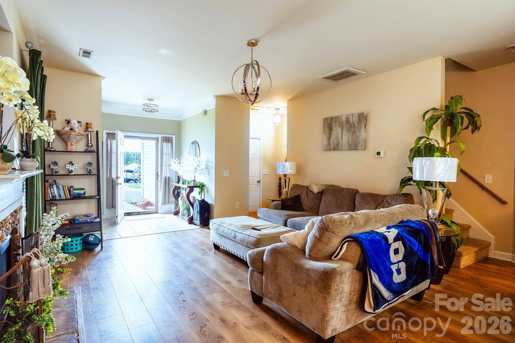 948 Sundance DR, Gastonia, NC 28054