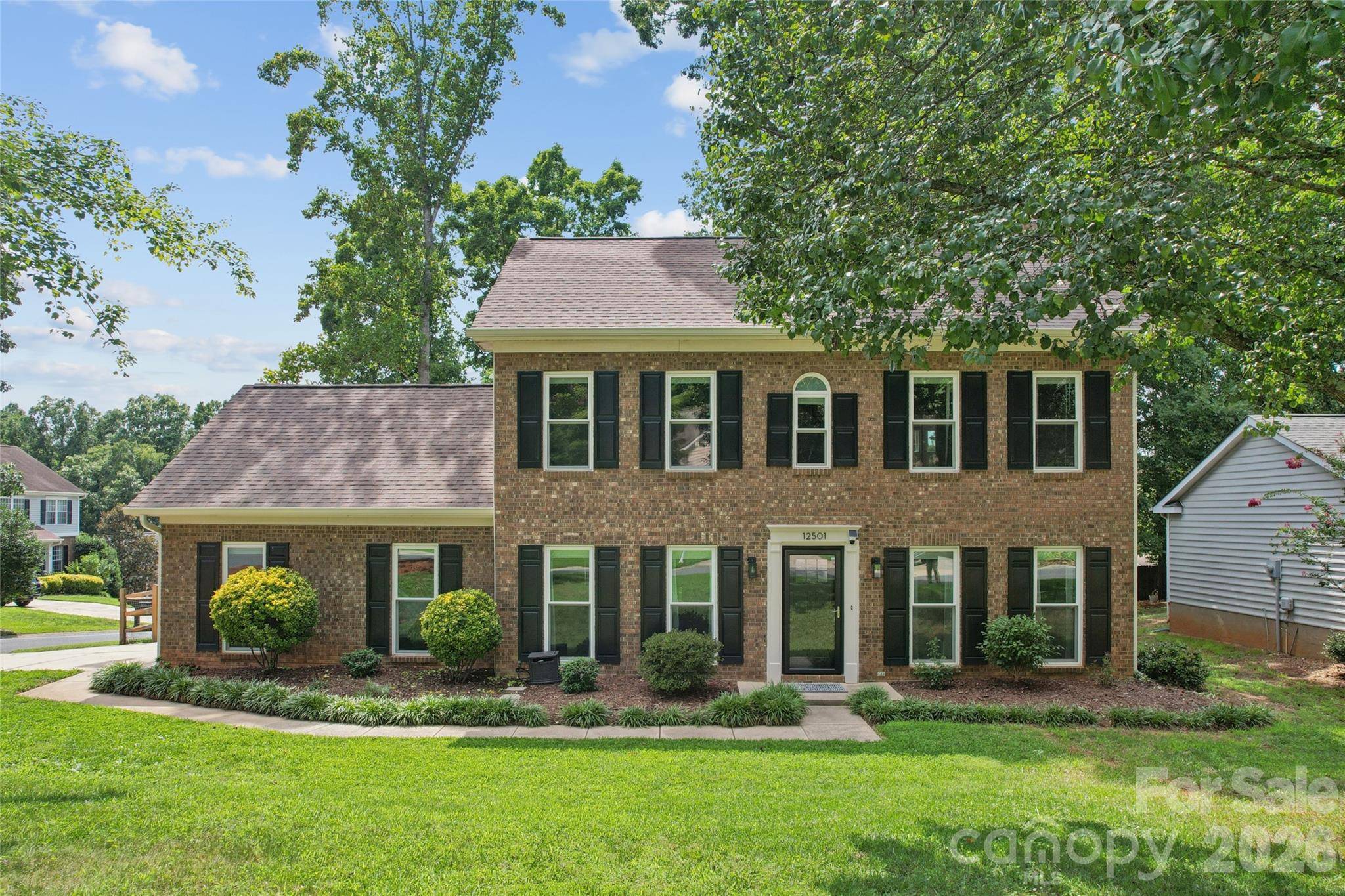 12501 Diamond DR, Pineville, NC 28134