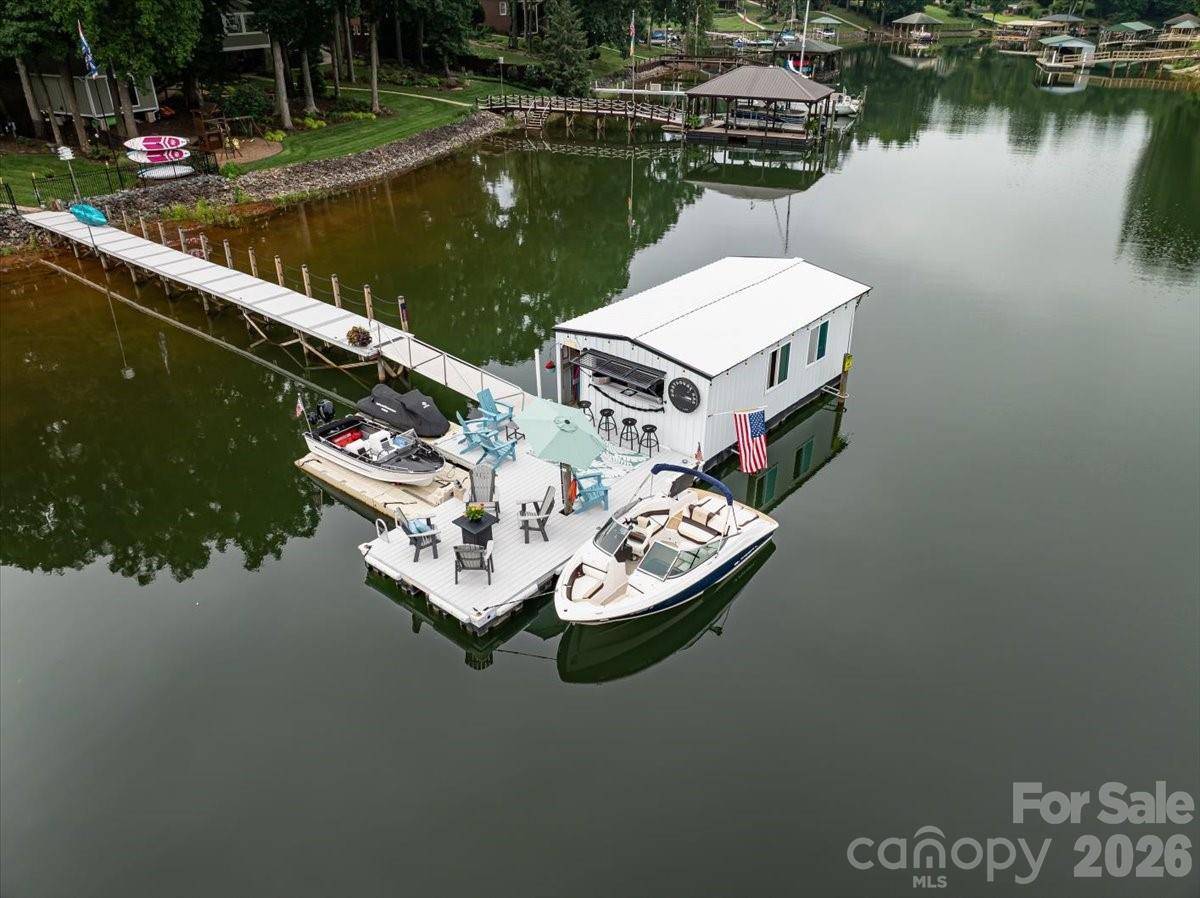 3259 Miners Cove CT, Denver, NC 28037