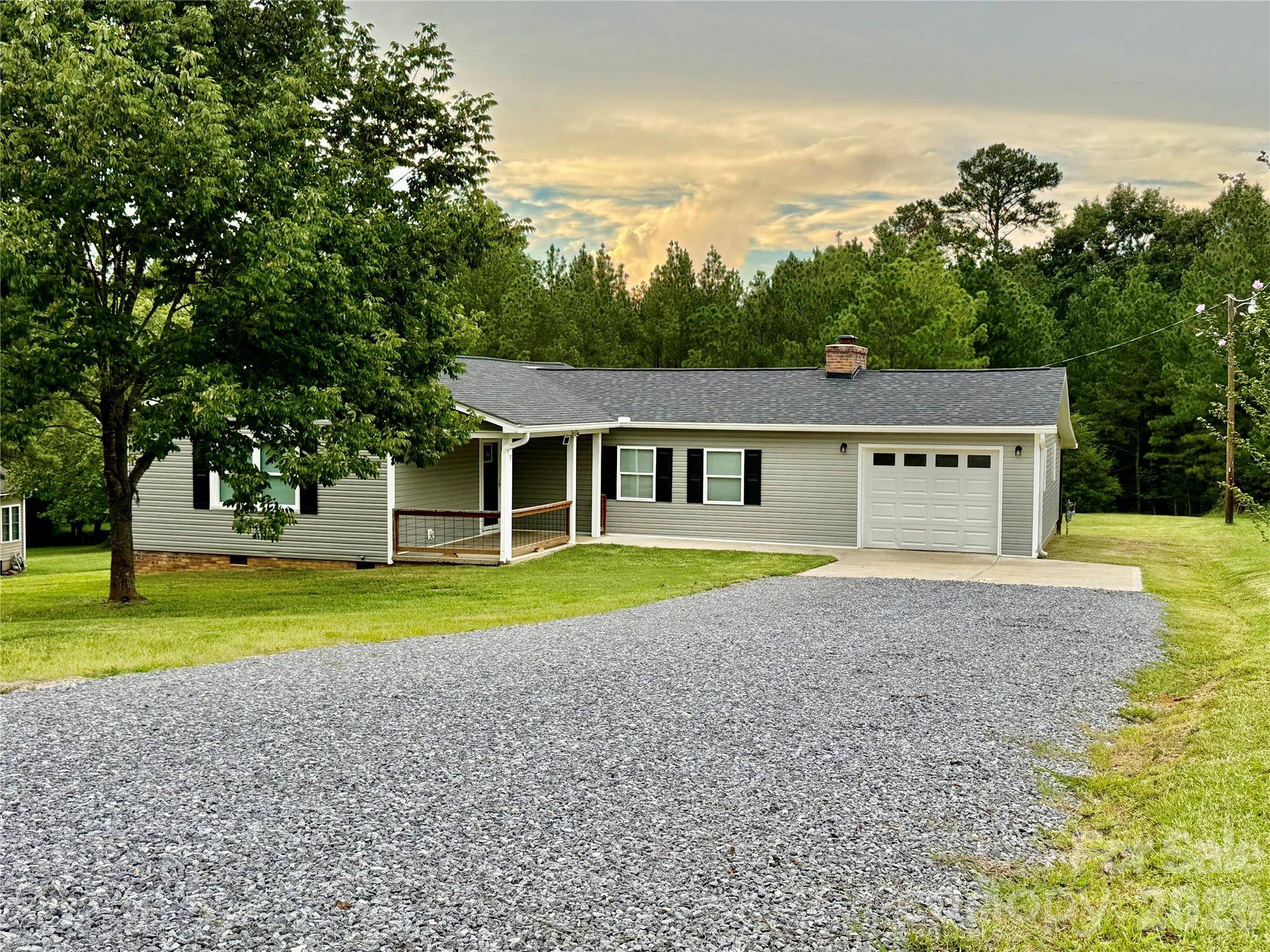2213 Balmy CT, Lancaster, SC 29720