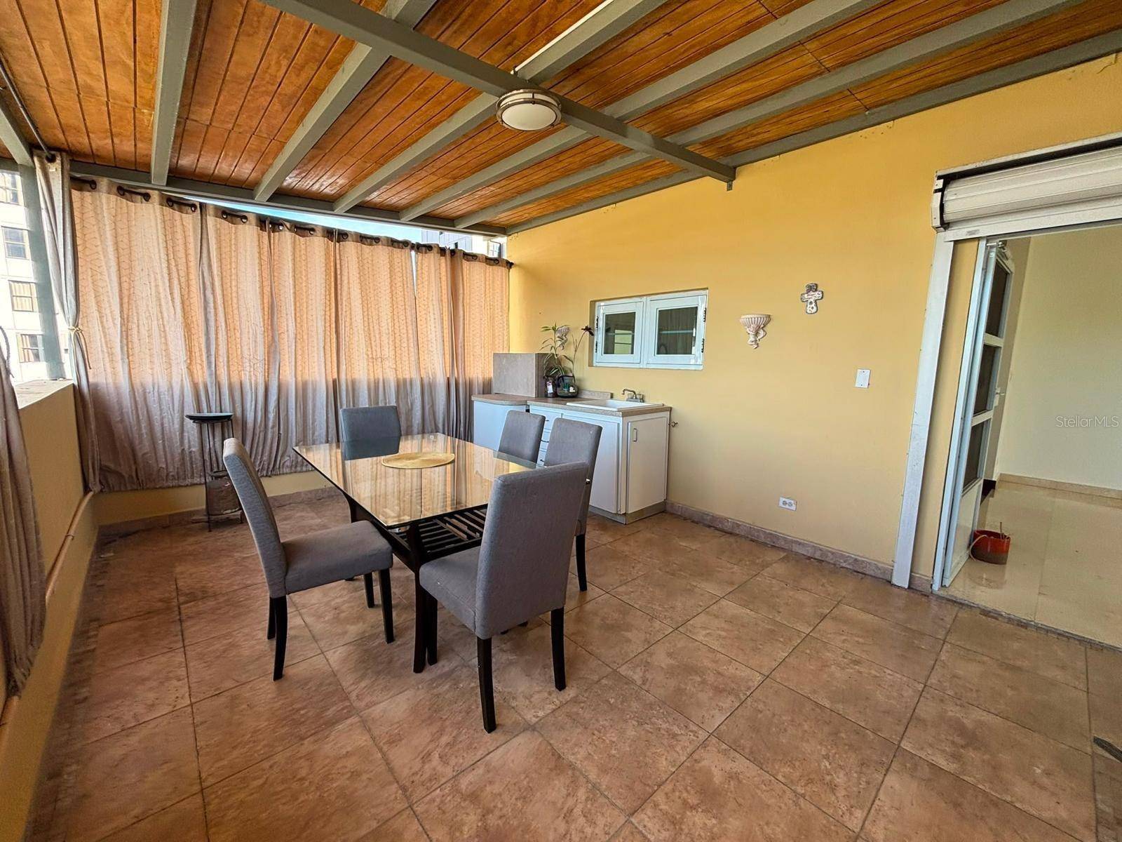 520 RIERA #3, San Juan, PR 00909