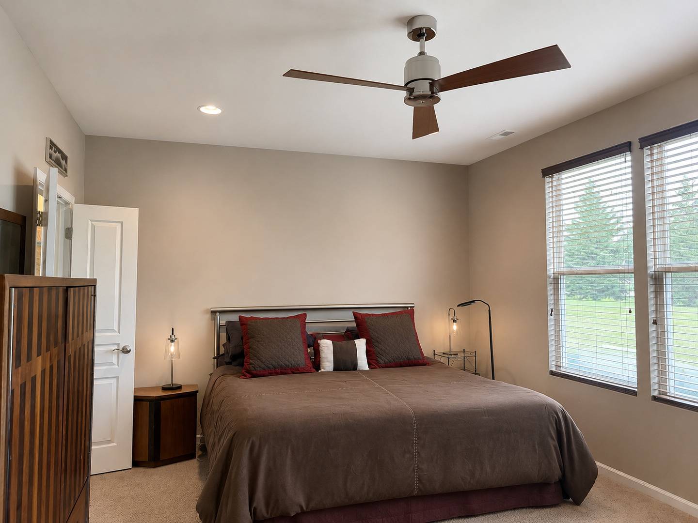 3799 Canton CIR, Mundelein, IL 60060