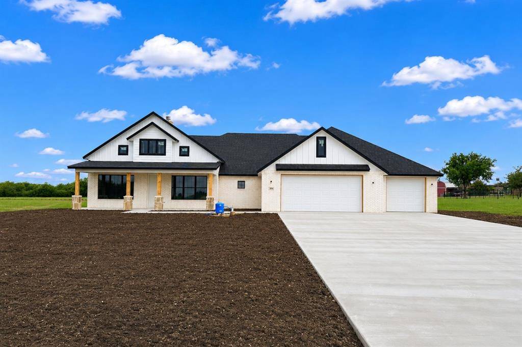 1054 Dove Hill Branch, Weatherford, TX 76088