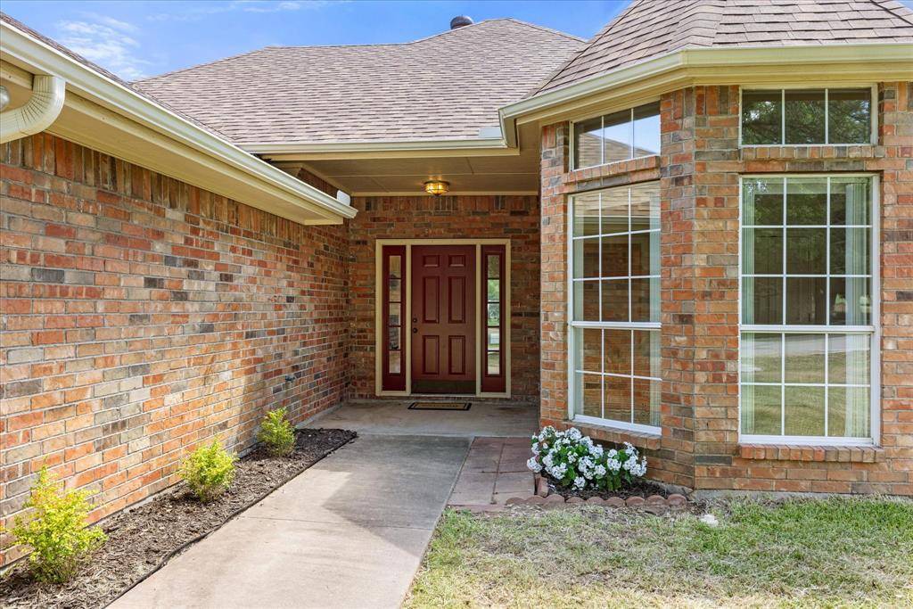 8724 Bellechase Road, Granbury, TX 76049