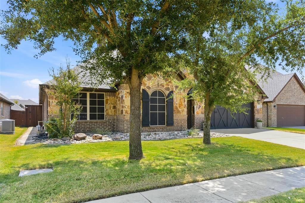 2749 Buffalo Run, Burleson, TX 76028