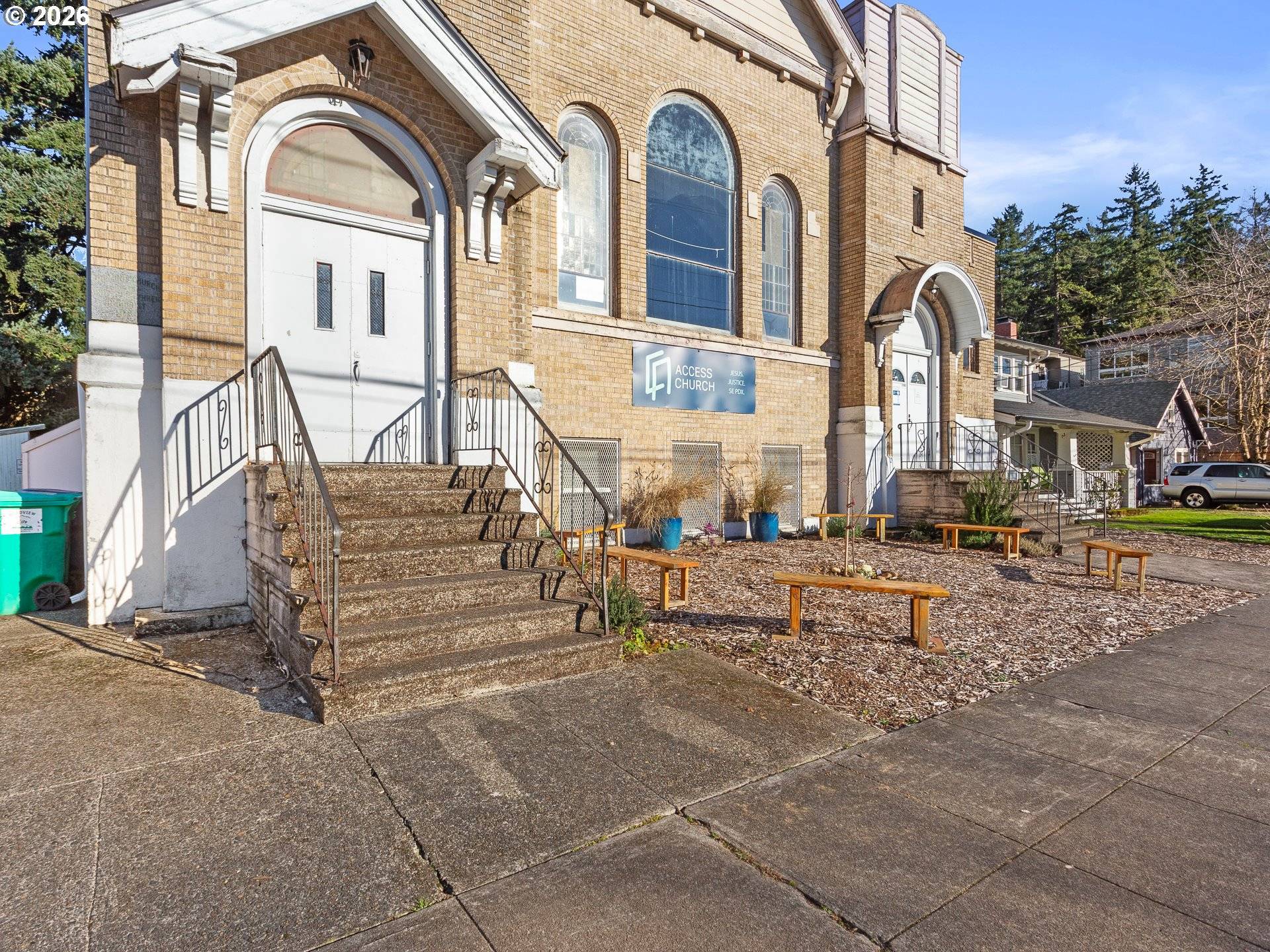 7119 SE KNIGHT ST, Portland, OR 97206