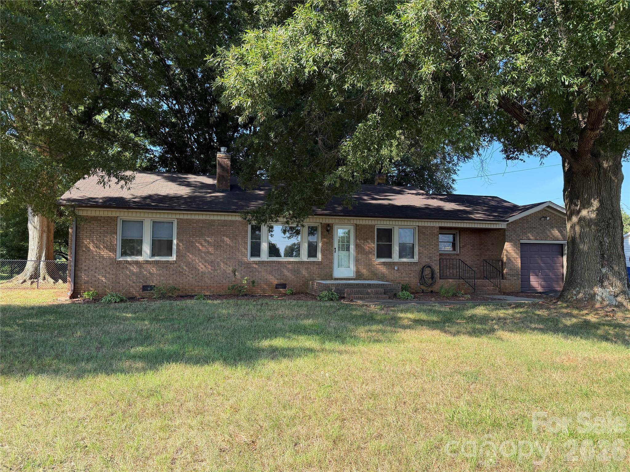 3649 Taylorsville HWY, Statesville, NC 28625