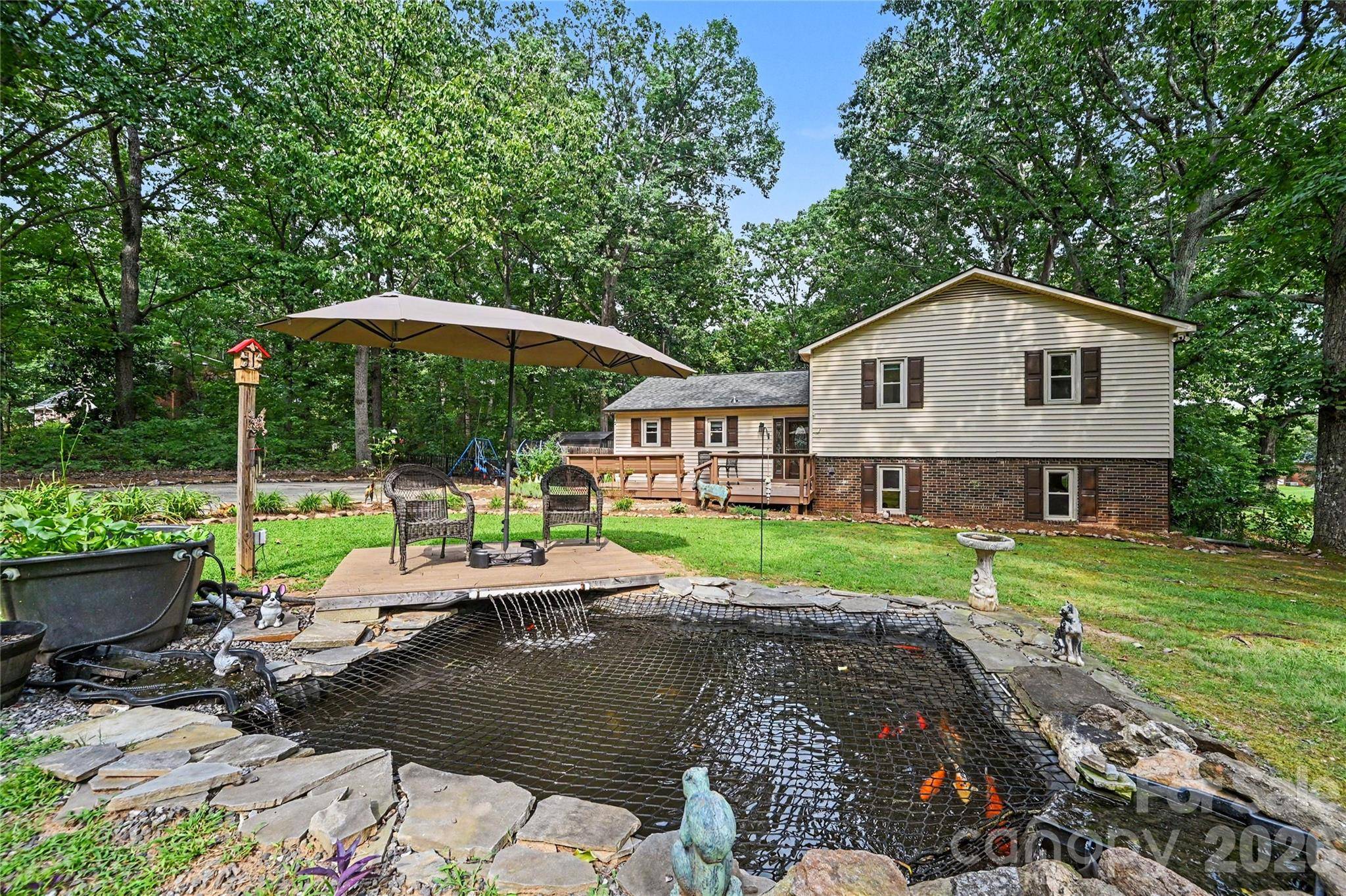 608 Hoyle ST, Lincolnton, NC 28092