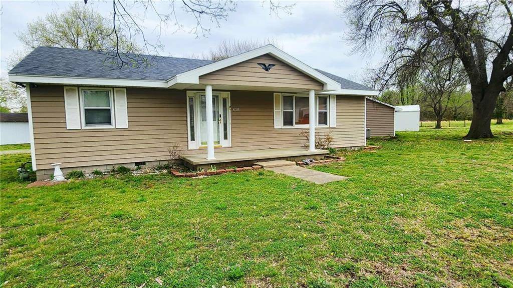 301 E Walnut ST, Weir, KS 66781