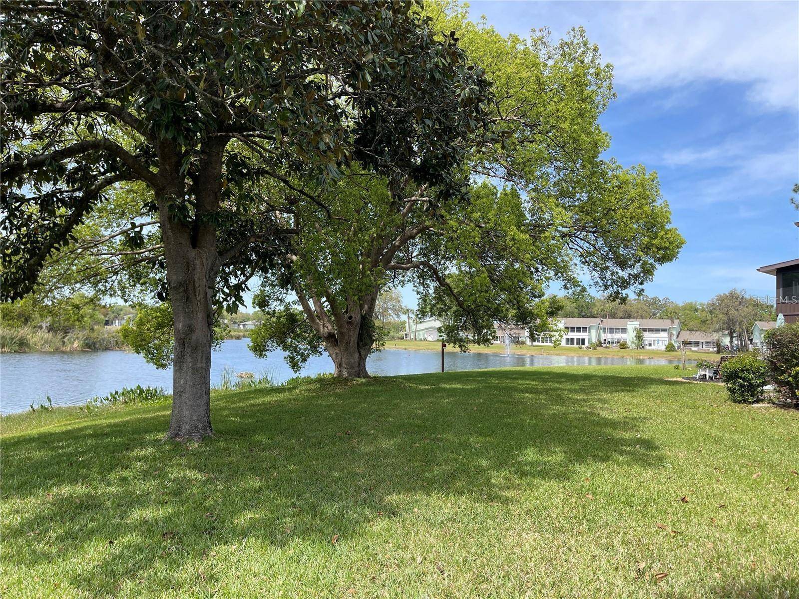 647 MIDWAY DR #B, Ocala, FL 34472