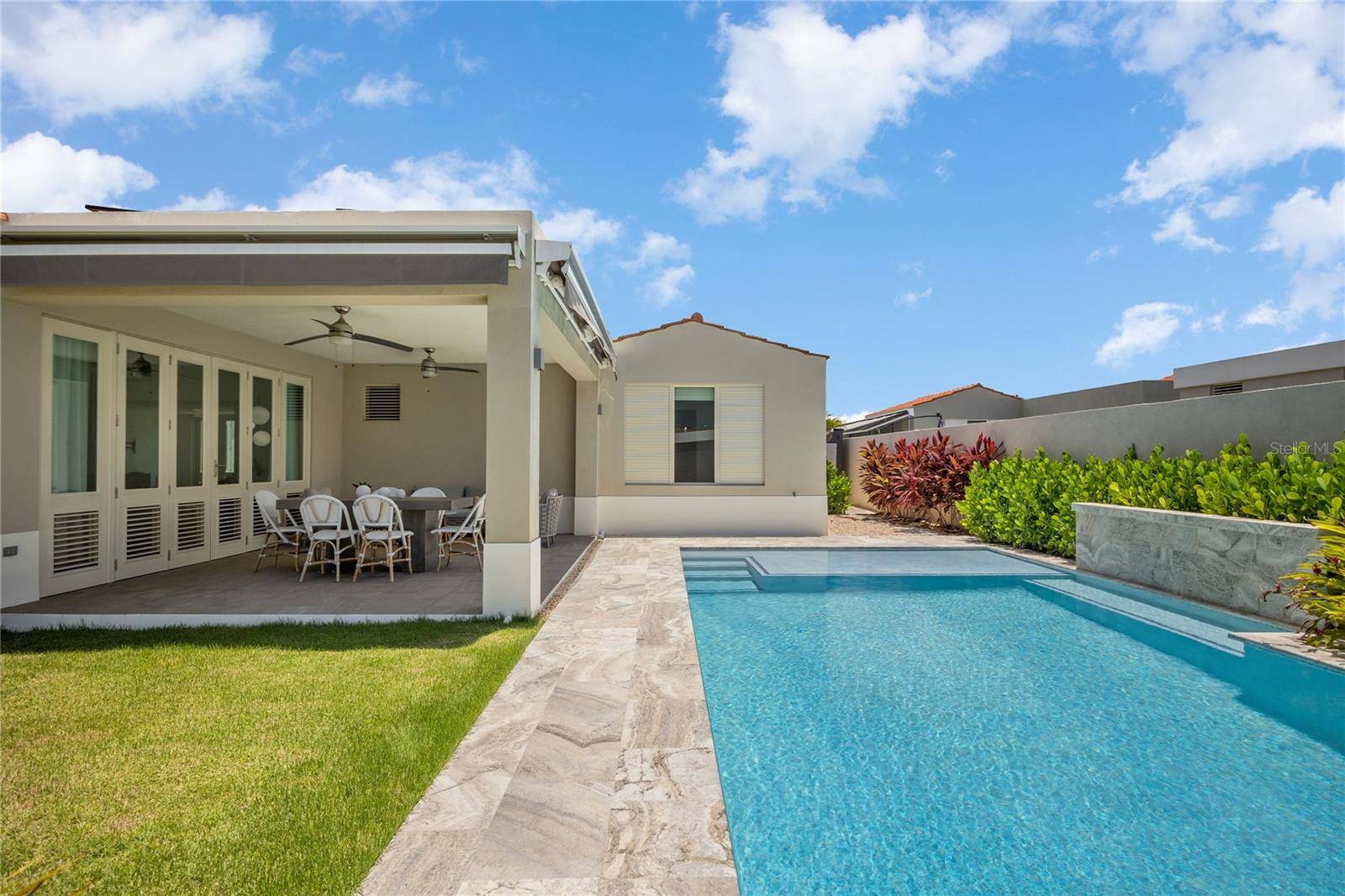 615 CAMINO CARRAIZO, Dorado, PR 00646