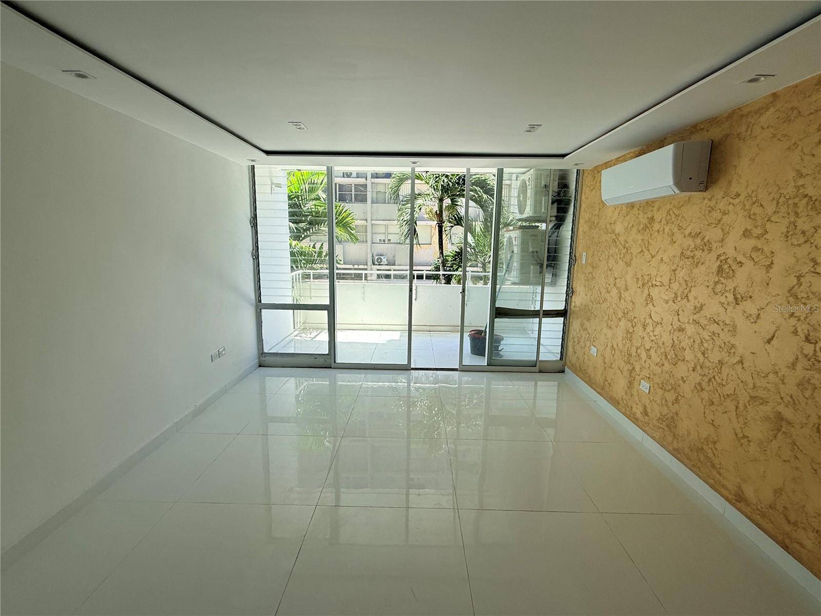 14 CALLE MARSEILLES #204, San Juan, PR 00907