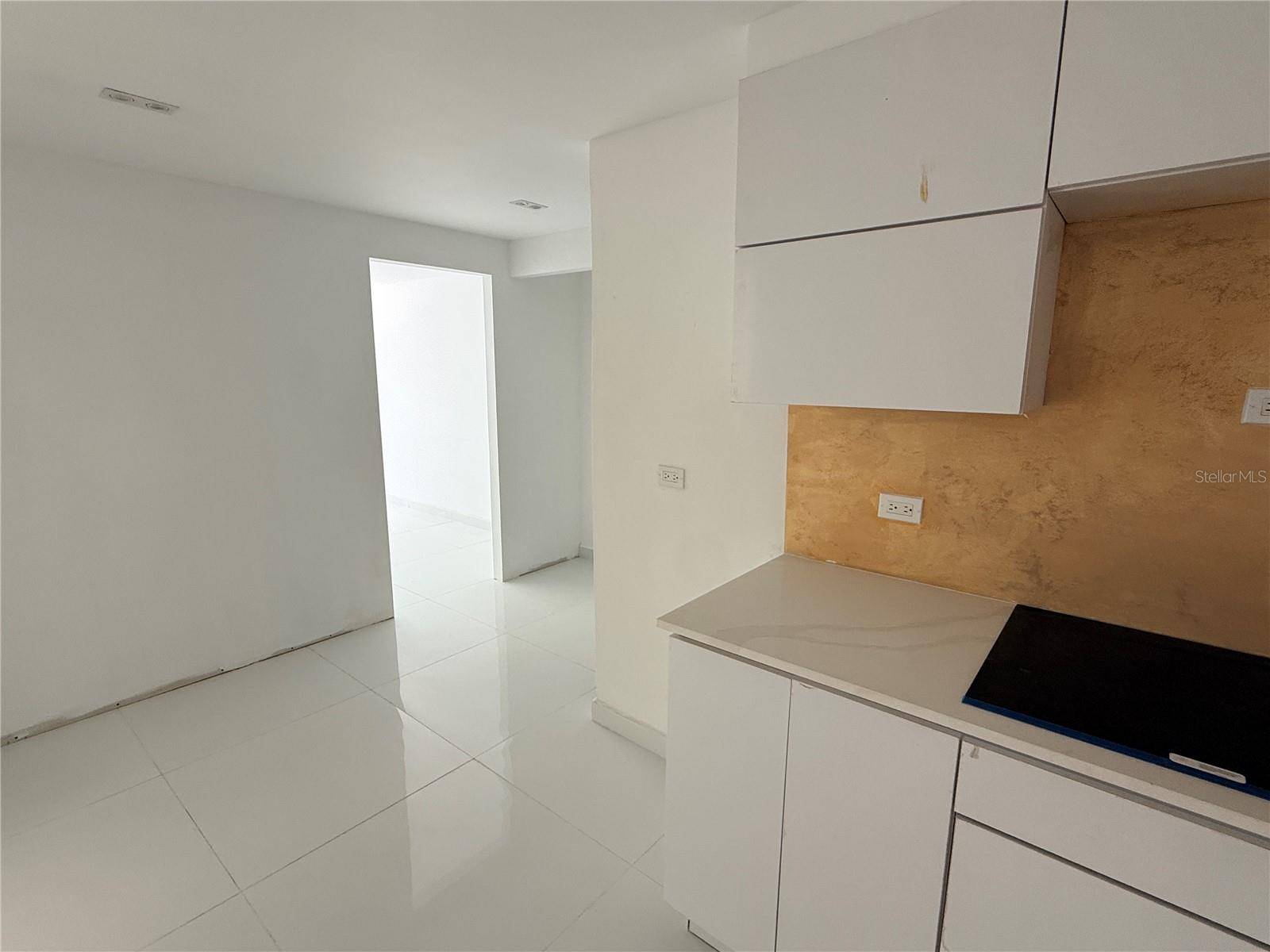 14 CALLE MARSEILLES #204, San Juan, PR 00907